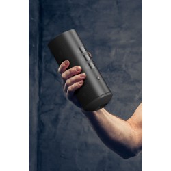 Kiiroo Titan Masturbador con vibración, APP y recargable